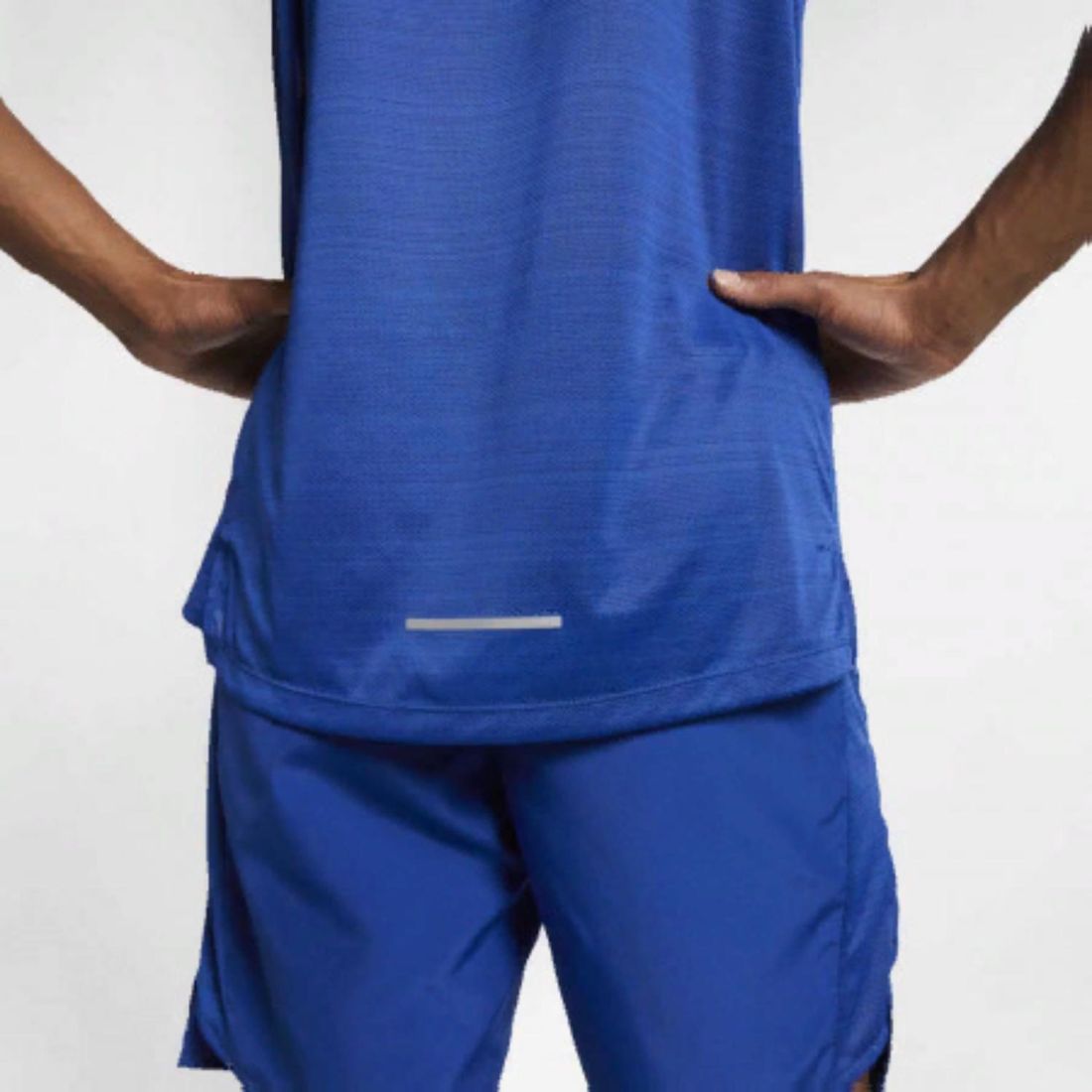 Стильная мужская футболка Nike Dri-FIT Miler