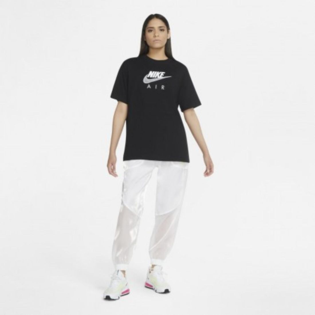 Удобная женская футболка Nike Air