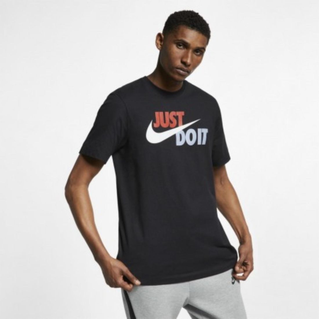 Стильная мужская футболка Nike Sportswear JDI