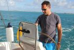 Overboard - Надежный гермочехол Waterproof iPad Case Boat Mount