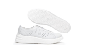 Женские кроссовки 6810