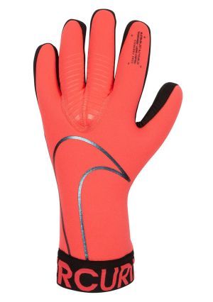 Футбольные перчатки Nike Mercurial Goalkeeper Touch Victory