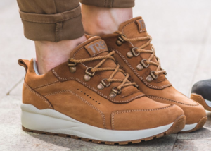 Полуботинки спортивные женские Trek Andy1