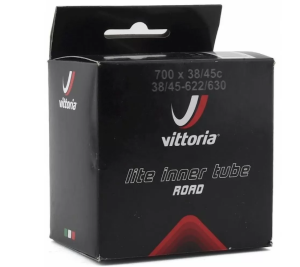 Удобная камера Vittoria Lite 700x38/45c AV schrader 48 mm 
