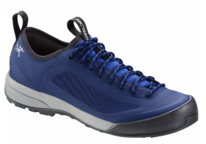 Arcteryx - Стильные кроссовки Acrux SL