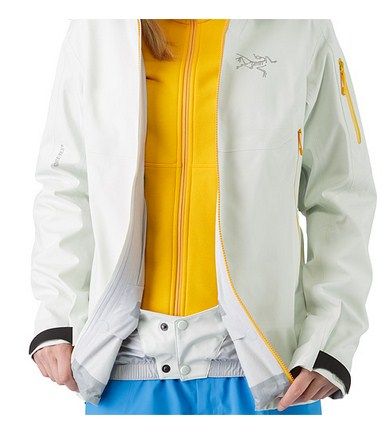 Arcteryx - Куртка спортивная с капюшоном Sentinel