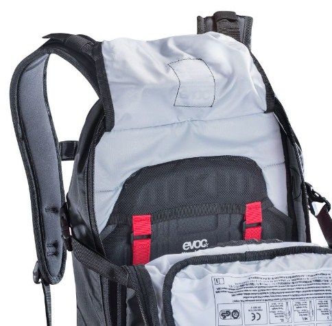 Evoc - Легкий рюкзак с защитой спины FR Day Team