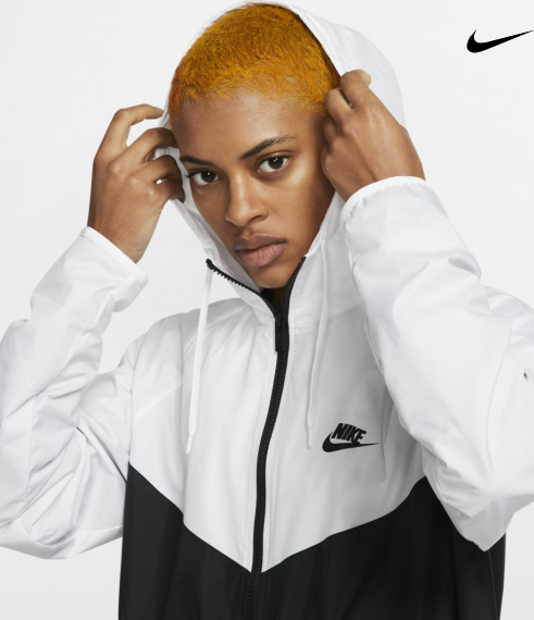 Женская ветровка Nike Sportswear Windrunner