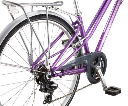 Надежный велосипед для девушек Schwinn Voyageur Commute Woman