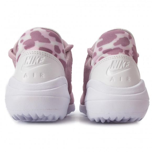 Классические женские кроссовки Nike Air Max Lila Premium Shoe