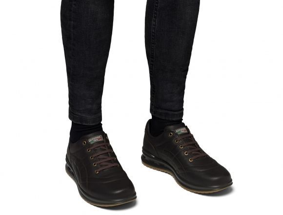 Качественные демисезонные мужские ботинки Grisport 43023