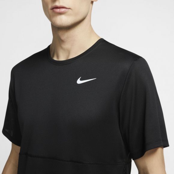 Беговая футболка Nike Breathe