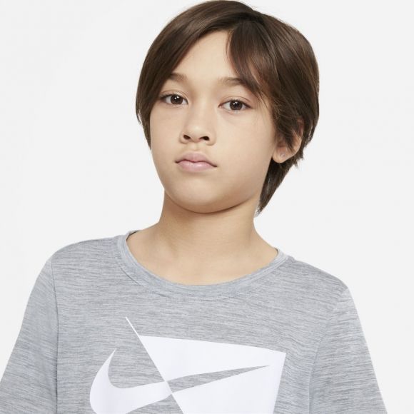 Детская спортивная футболка Nike Core