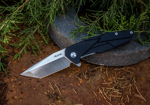 Ruike – Надежный складной нож P138