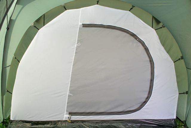 Кемпинговая трехкомнатная палатка Talberg Base 9