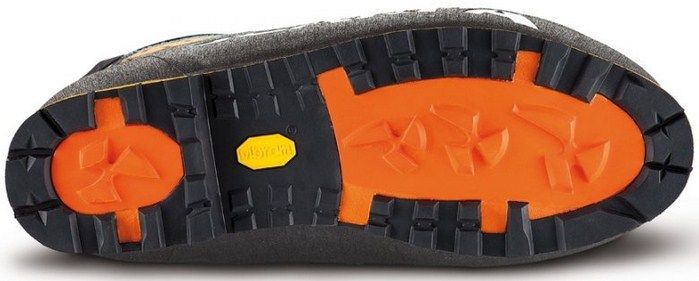 Scarpa - Высокотехнологичные ботинки Phantom Tech