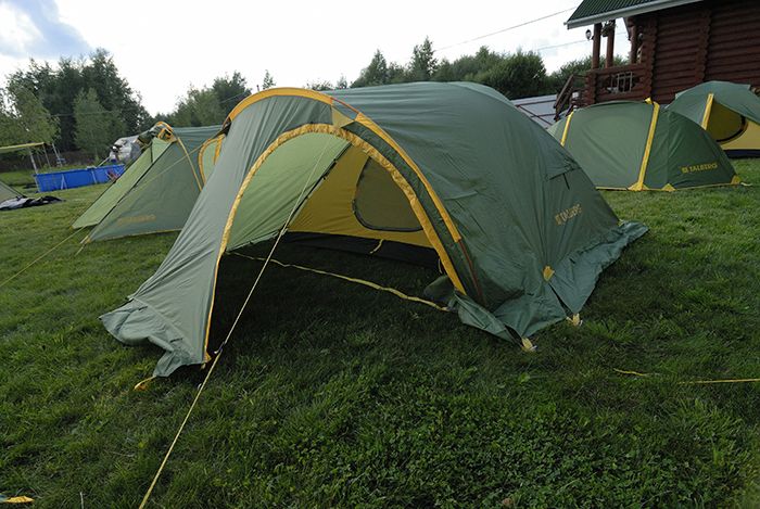 Профессиональная палатка с алюминиевыми дугами Talberg Sund Pro 2