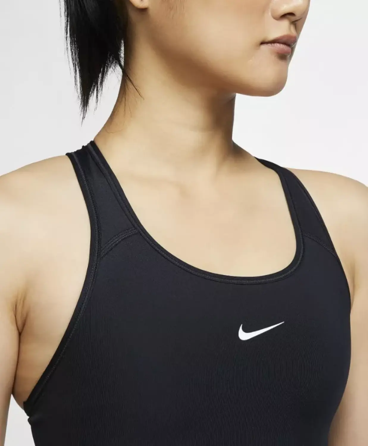 Удобный женский топ Nike Women's Medium-Support 1-Piece Pad Sports Bra