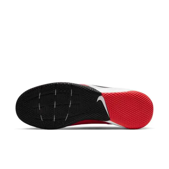 Универсальные мужские кроссовки Nike React Legend 8 Pro IC