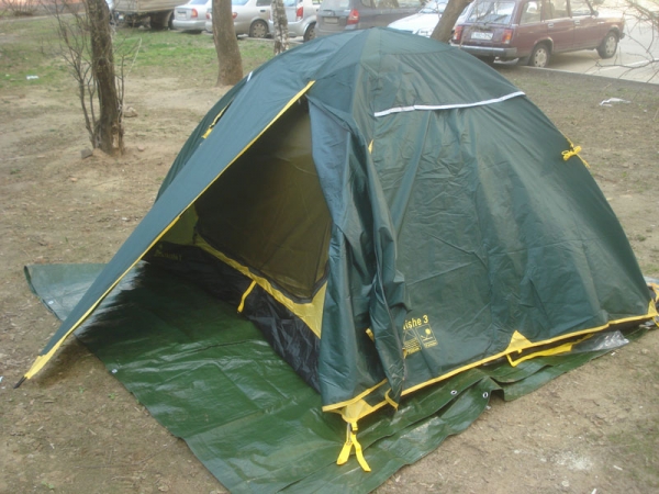 Tramp — Палатка вместительная Nishe 3