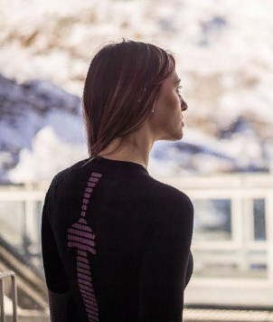 X-Bionic - Удобная спортивная футболка Ski Touring Evo Lady UW Shirt V-Neck