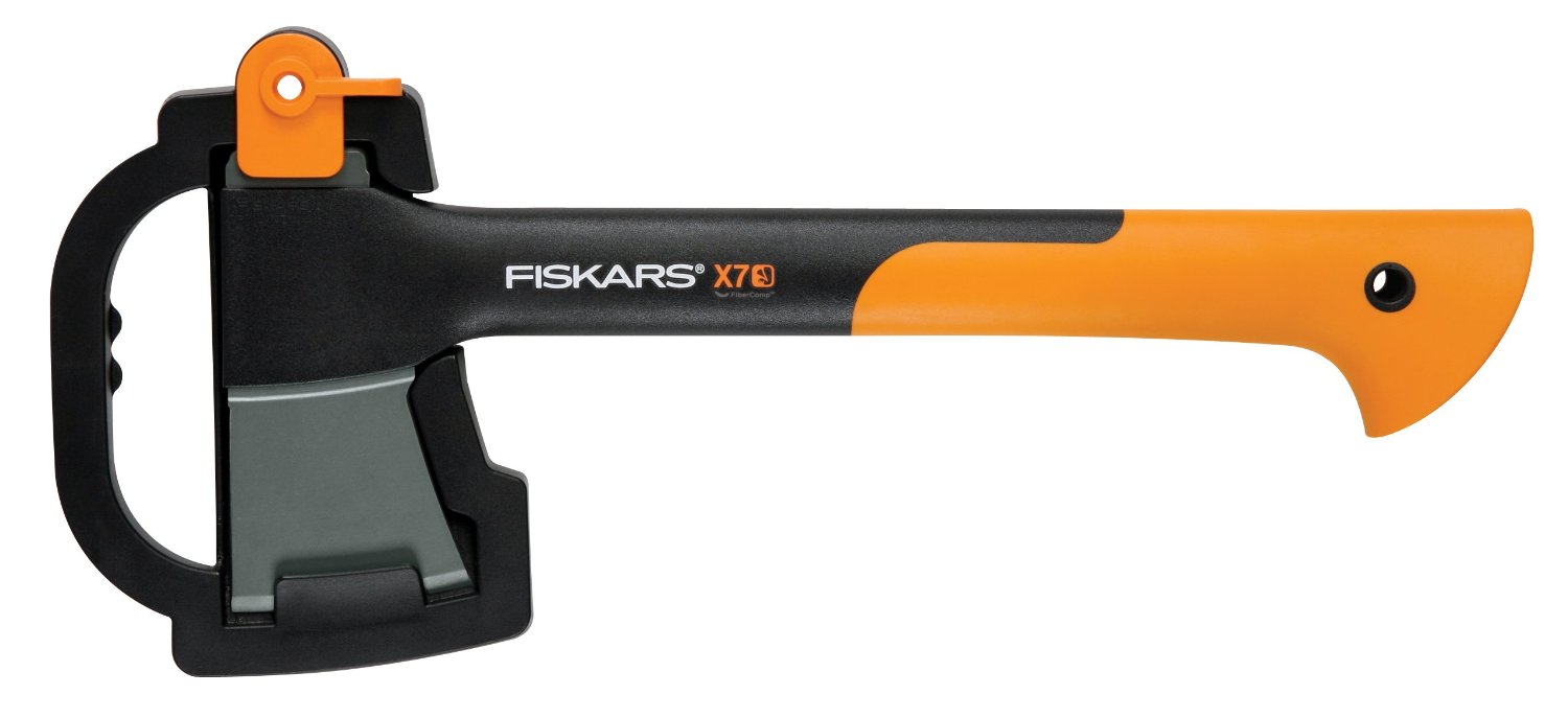 Fiskars — Топор походный X7 (32.6 мм)