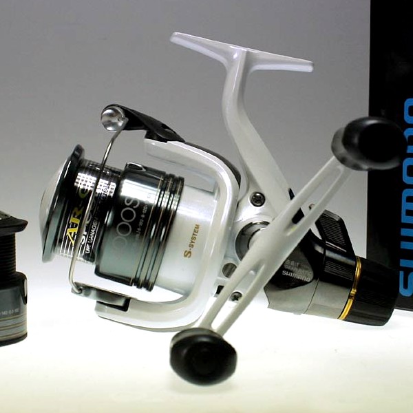 Фирменная катушка Shimano Stradic GTM