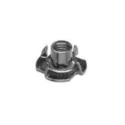 Гайка врезная DIN1624